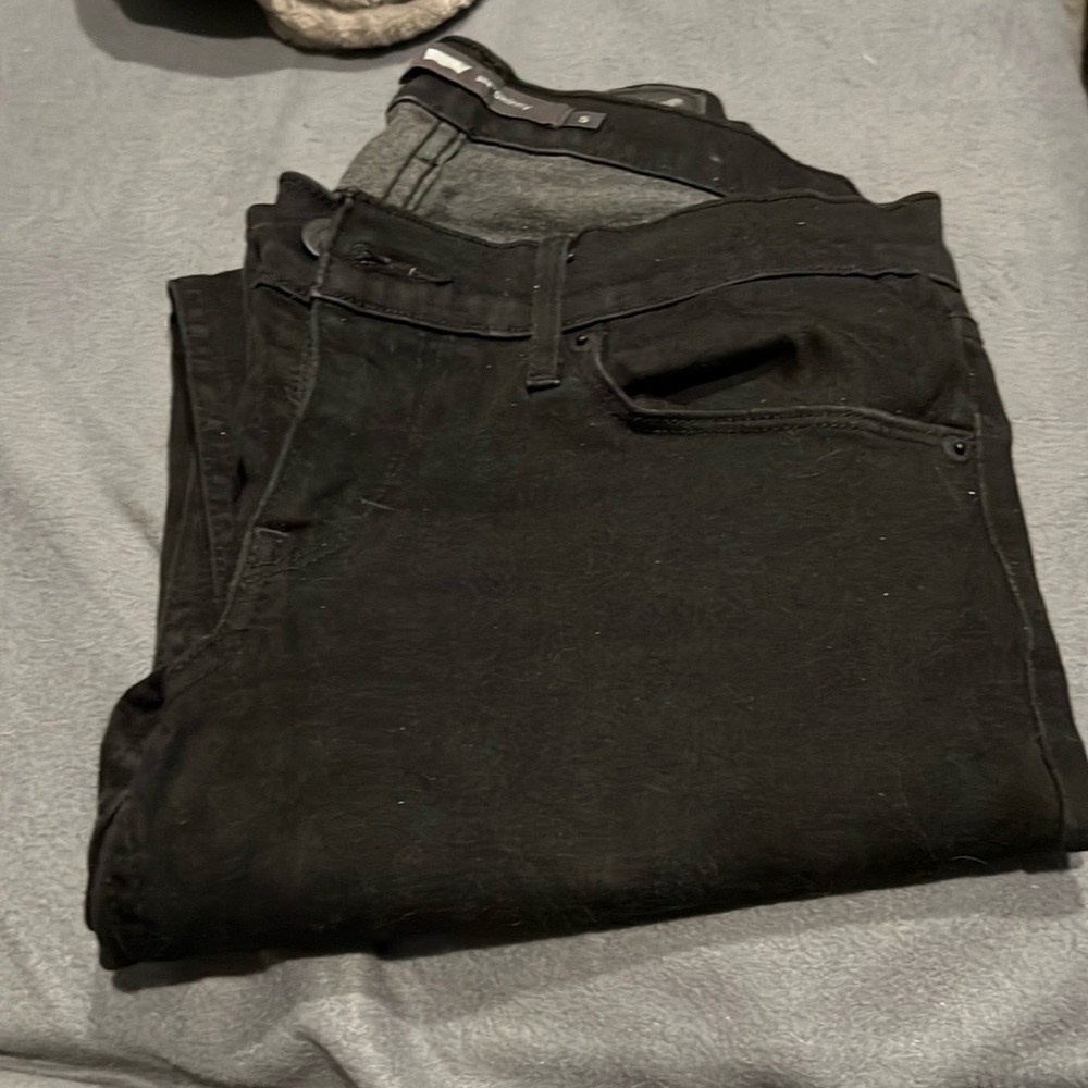 Levi’s 524 skinny size 5